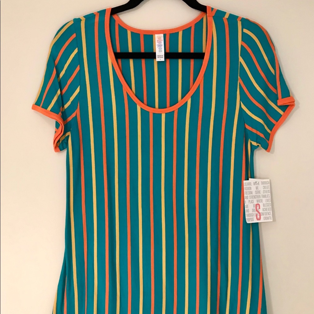 COPY - LuLaRoe Classic T Tee Bold Stripes / S Small